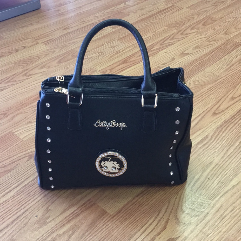 Bags - Picture 3 of 4